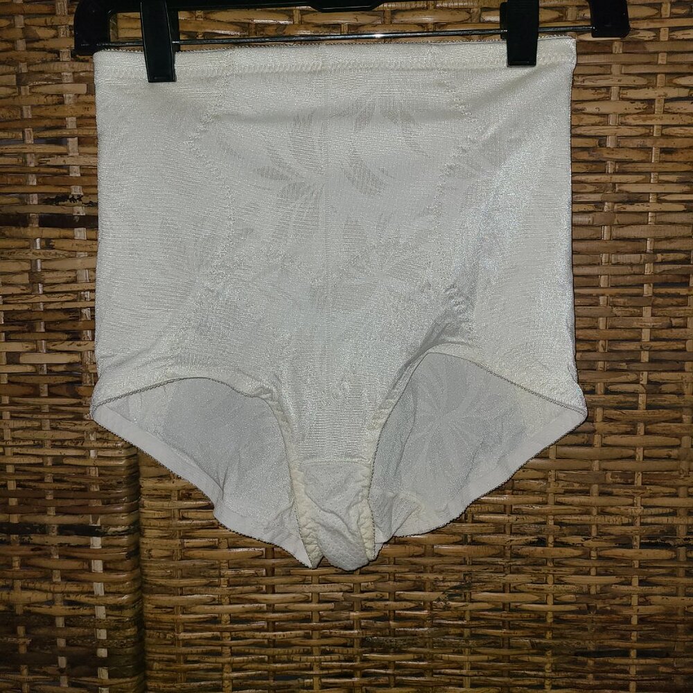 VTG Ivory Lady Manhattan Girdle Shaper Brief SZ 2XL Model 5015